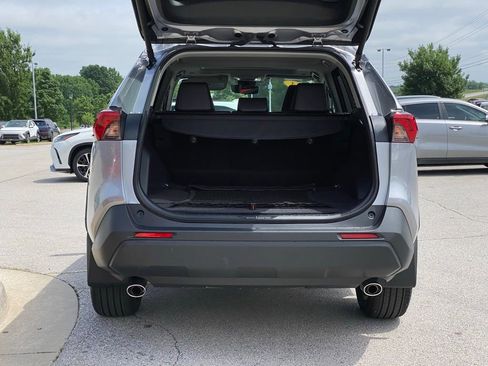 Used 2024 Toyota RAV4 XLE Premium FWD image 7