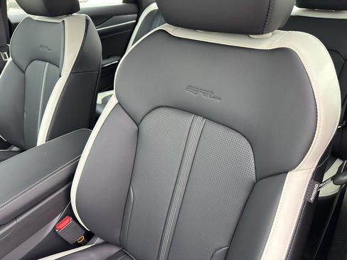 New 2025 Kia K5 GT-Line FWD image 11