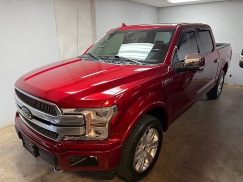 Used 2019 Ford F150 Platinum w/ Equipment Group 701A Luxury image 2