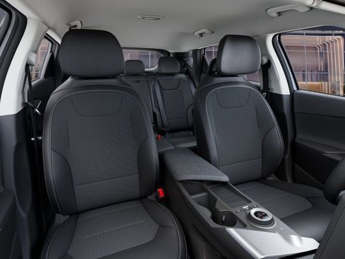 New 2025 Kia EV6 Light w/ Light LR Technology Package image 23