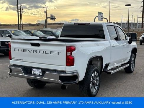 Used 2020 Chevrolet Silverado 2500 LT w/ Z71 Off-Road Package image 6
