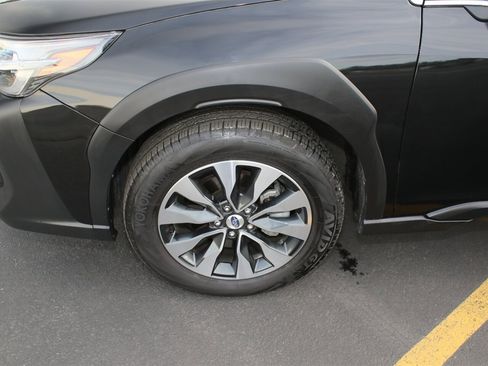 Used 2024 Subaru Outback Limited image 38