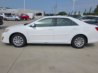 Used 2014 Toyota Camry LE FWD video 2