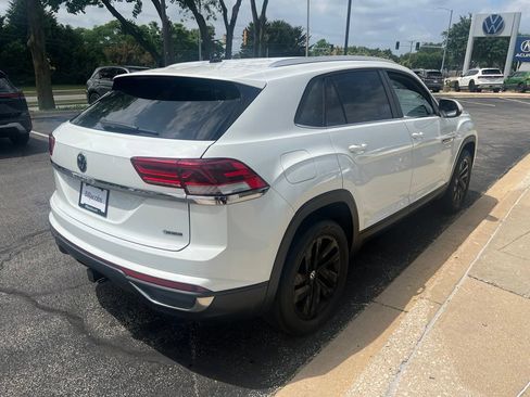 Used 2023 Volkswagen Atlas Cross Sport SE w/ Black Wheel Package AWD/4WD image 6