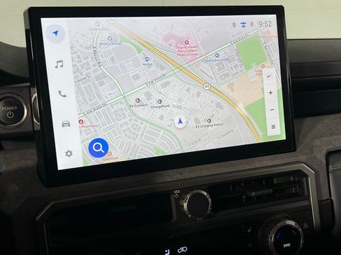 Used 2025 Toyota 4Runner Trailhunter image 21