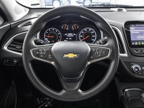 Used 2024 Chevrolet Malibu LT FWD image 28