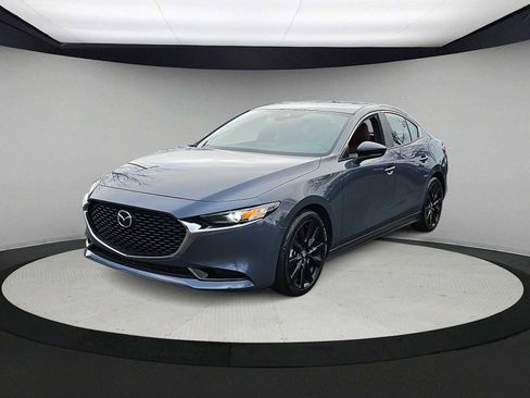 Used 2023 MAZDA MAZDA3 s image 4