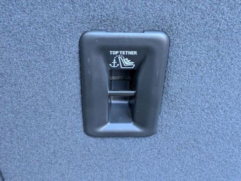 New 2027 Chevrolet Bolt LT w/ Comfort Package image 28