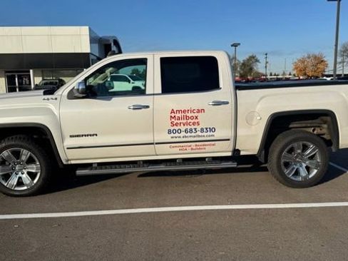 Used 2018 GMC Sierra 1500 SLT image 11