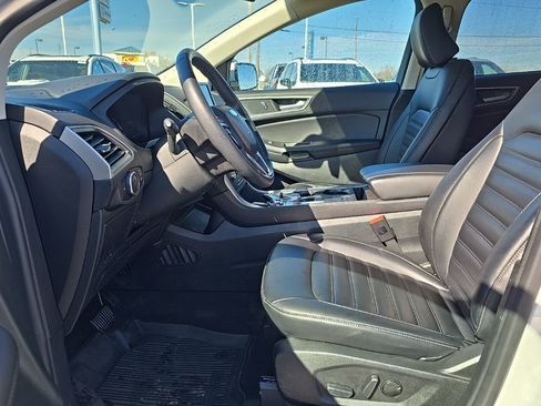 Used 2024 Ford Edge SEL w/ Convenience Package image 10