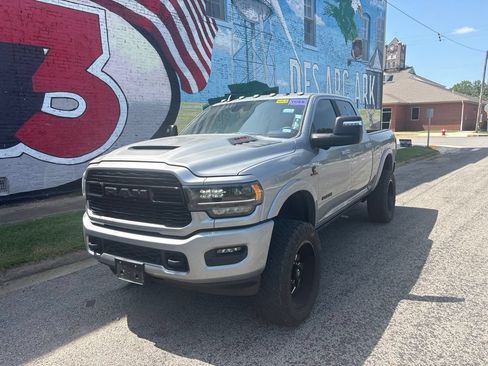Used 2024 RAM 2500 Limited AWD/4WD image 60