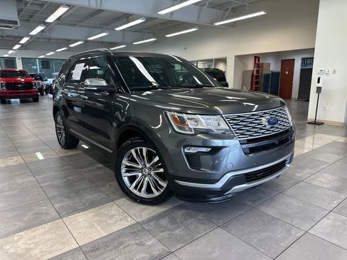 Used 2018 Ford Explorer Platinum AWD/4WD image 1