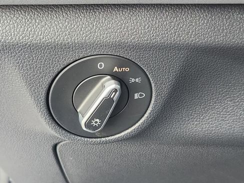 New 2026 Volkswagen Jetta SE image 21