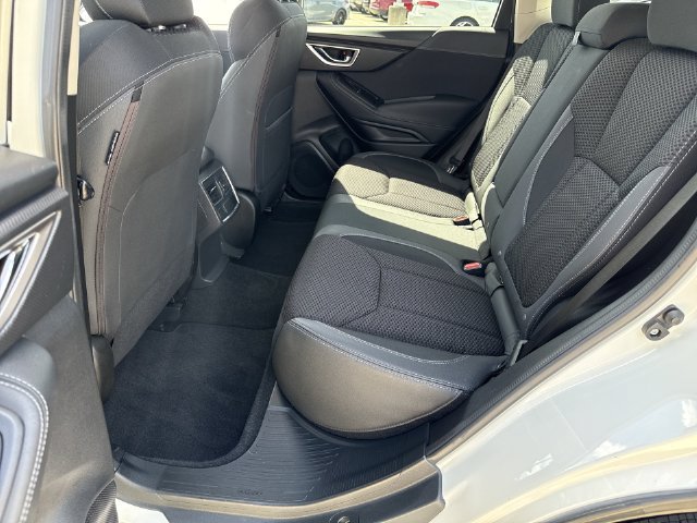 Used 2019 Subaru Forester Premium w/ All-Weather Package AWD/4WD image 14