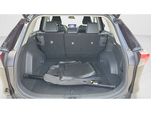 Used 2023 Toyota RAV4 XLE Premium FWD image 9
