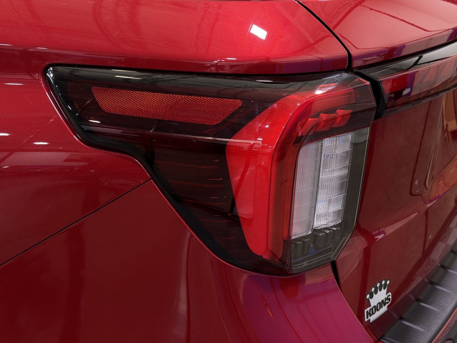 Used 2026 Ford Explorer ST-Line w/ ST-Line Street Pack AWD/4WD image 17