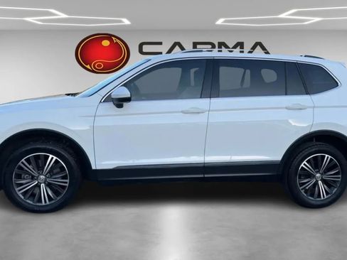 Used 2018 Volkswagen Tiguan SEL w/ 3rd Row Seat Package AWD/4WD image 2