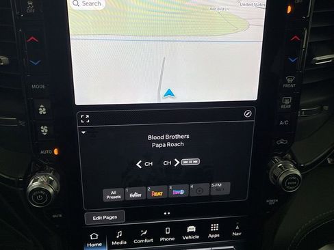 New 2026 RAM 2500 Limited image 18