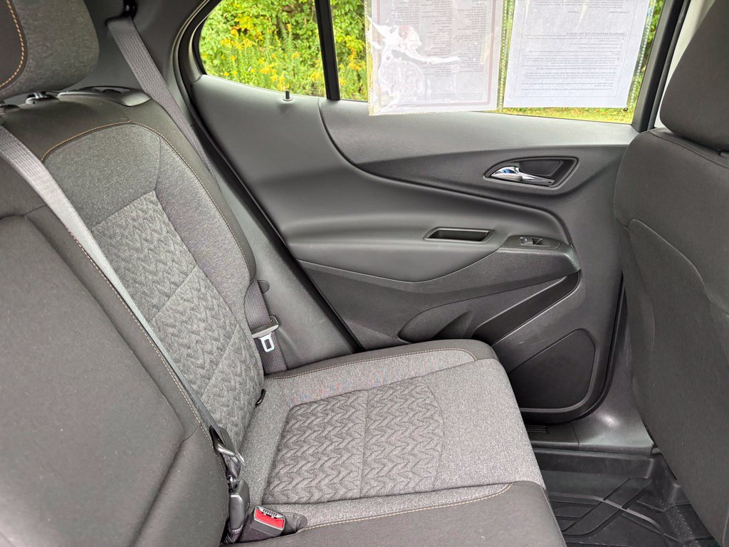 Used 2024 Chevrolet Equinox LT w/ LPO, Floor Liner Package FWD image 35