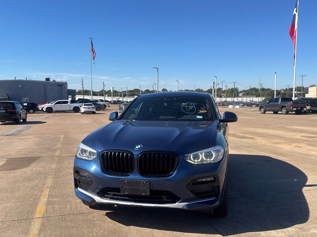 Used 2021 BMW X4 xDrive30i AWD/4WD image 7