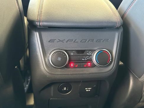 Used 2025 Ford Explorer ST AWD/4WD image 22