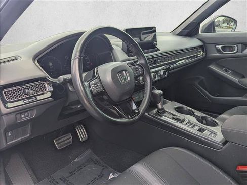 Used 2025 Honda Civic Sport image 9