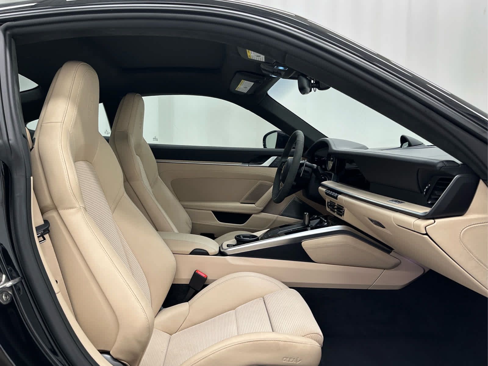 Used 2025 Porsche 911 Turbo S AWD/4WD image 16