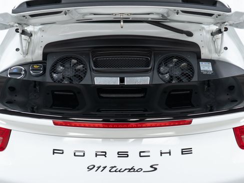 Certified 2014 Porsche 911 Turbo S AWD/4WD image 12
