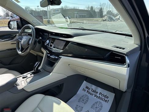 Certified 2022 Cadillac XT6 Premium Luxury image 26