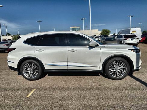 Used 2022 Acura MDX SH-AWD w/ Advance Package image 10
