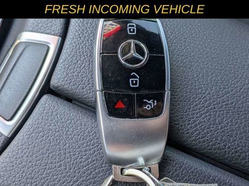 Used 2022 Mercedes-Benz E 350 Sedan image 26