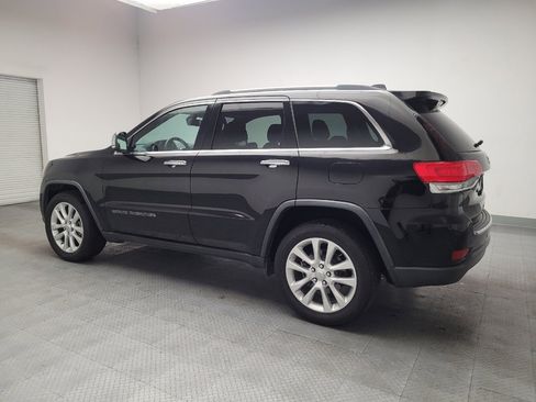 Used 2017 Jeep Grand Cherokee Limited RWD image 3