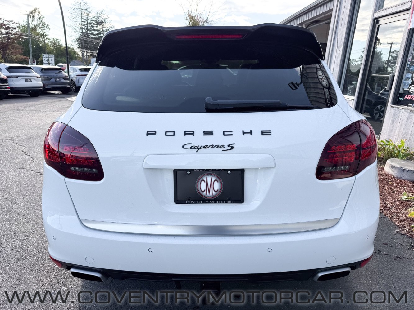Used 2014 Porsche Cayenne S AWD/4WD image 6