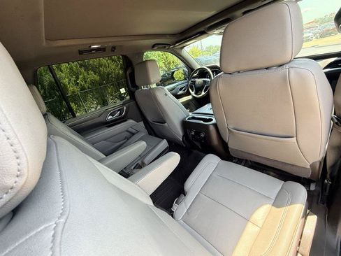 Used 2023 Chevrolet Tahoe Z71 AWD/4WD image 22