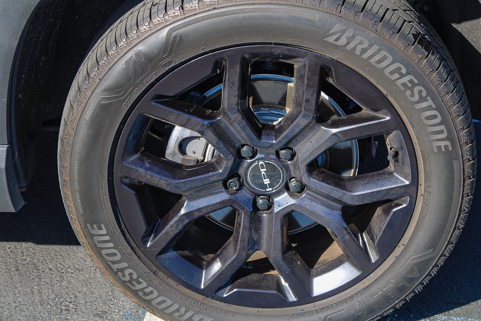 Used 2025 Honda Pilot Touring image 12
