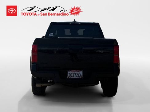 Certified 2025 Toyota Tacoma TRD Off-Road image 4