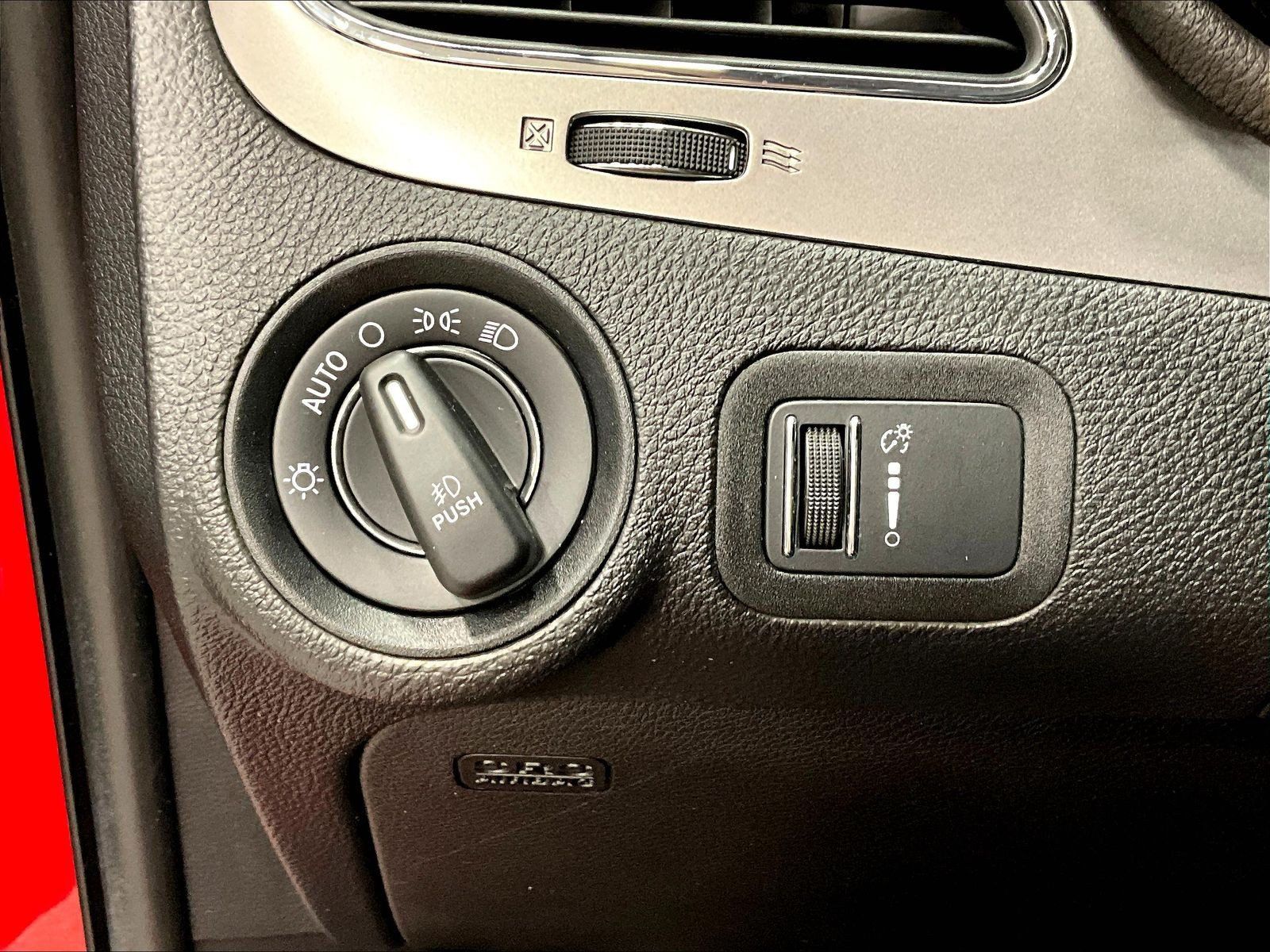 Used 2016 Dodge Journey Crossroad FWD image 37
