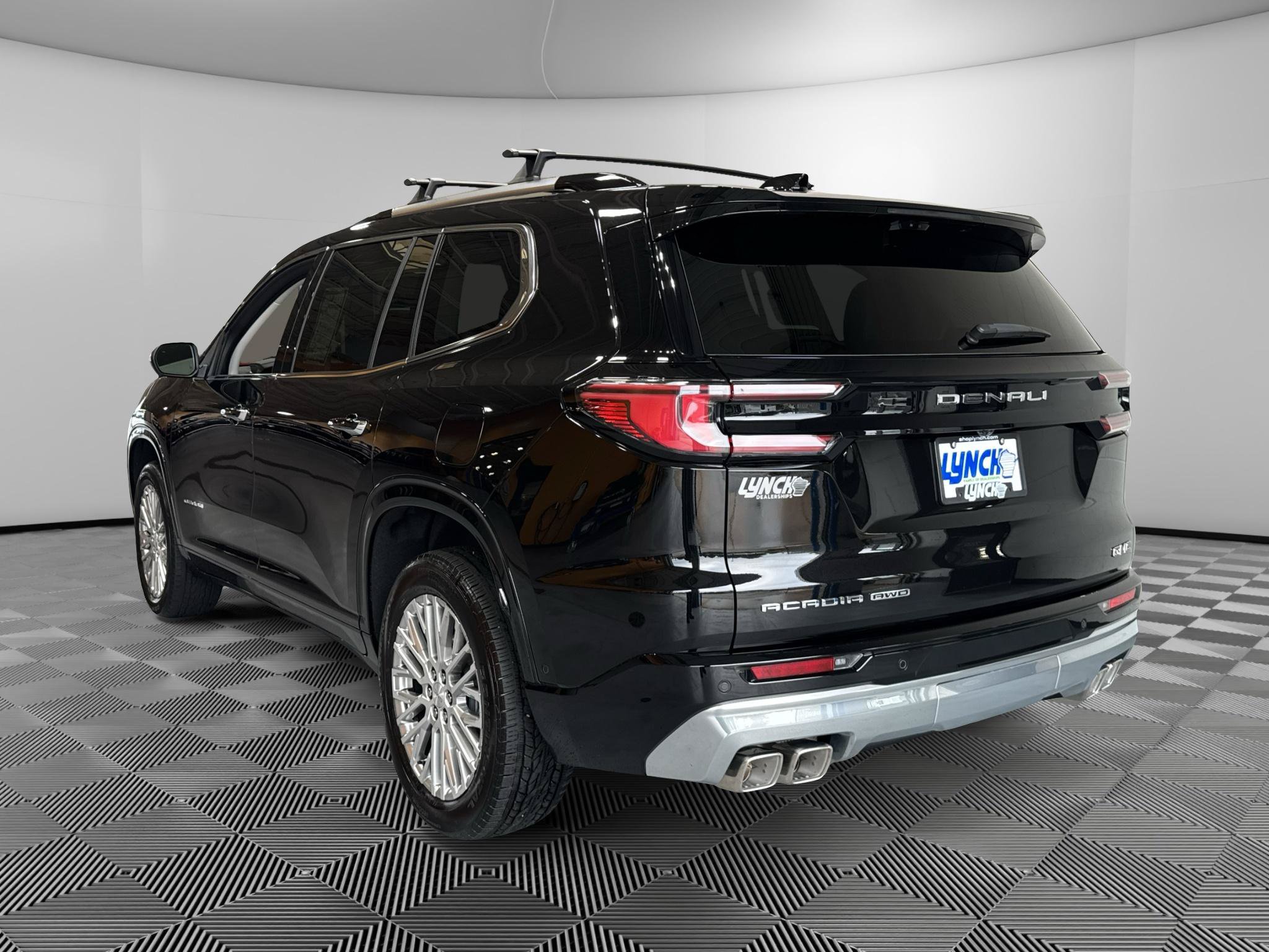 Used 2026 GMC Acadia Denali w/ Super Cruise Package AWD/4WD image 3