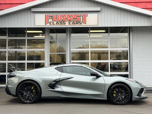 Used 2024 Chevrolet Corvette Stingray Preferred Cpe w/ Z51 Performance Package image 9