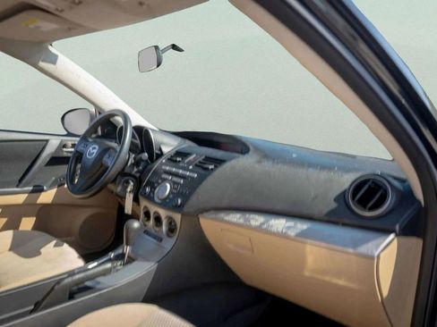 Used 2010 MAZDA MAZDA3 i Touring image 12