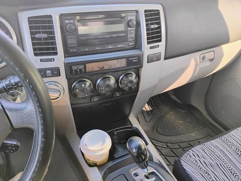 Used 2007 Toyota 4Runner Sport image 12