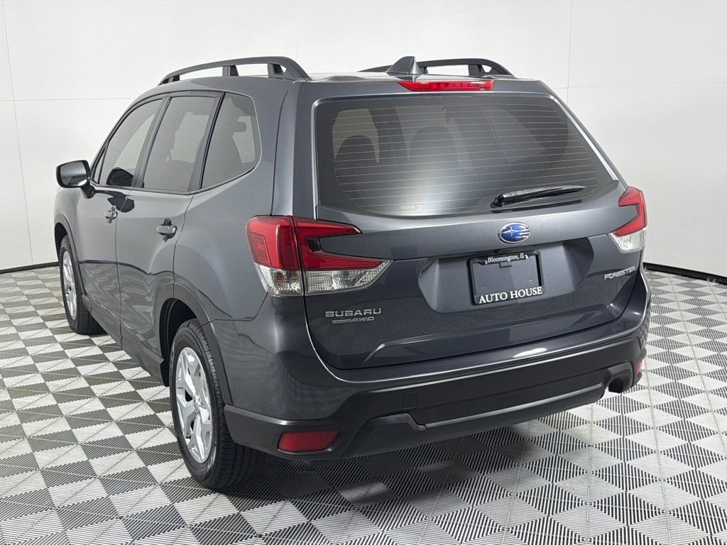 Used 2023 Subaru Forester AWD/4WD image 7