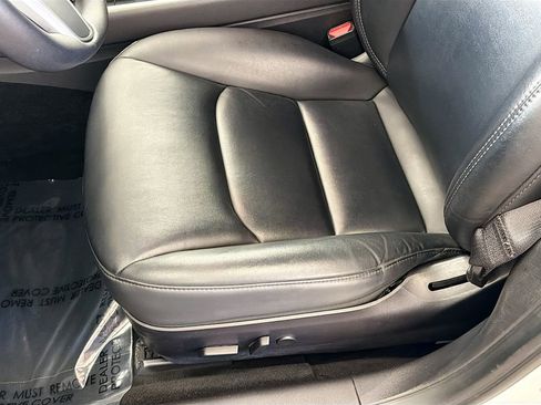 Used 2020 Tesla Model 3 Standard Range Plus image 18