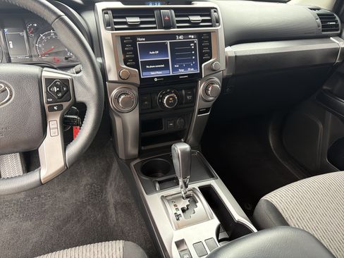 Used 2021 Toyota 4Runner SR5 image 29