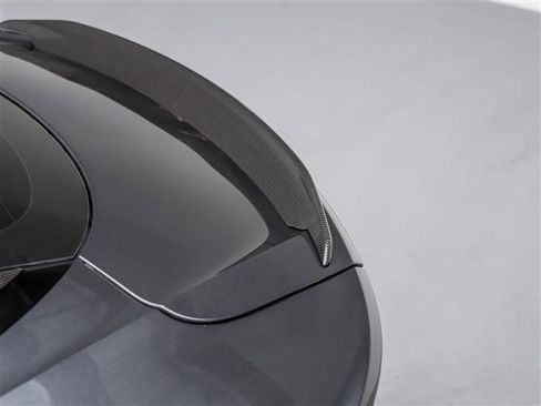 Used 2023 Aston Martin DBS Coupe image 39