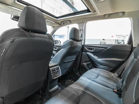 Used 2023 Subaru Forester Premium AWD/4WD image 15