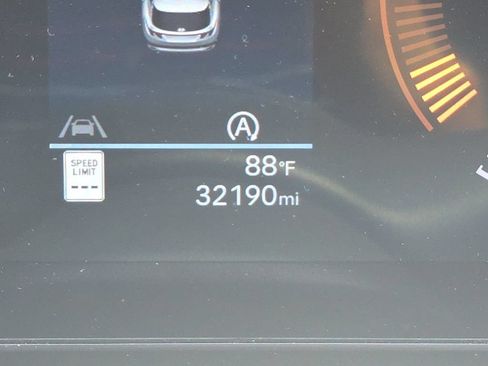 Used 2025 Hyundai Tucson SEL FWD image 6