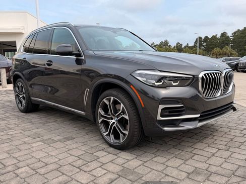 Certified 2023 BMW X5 xDrive40i w/ Premium Package AWD/4WD image 7