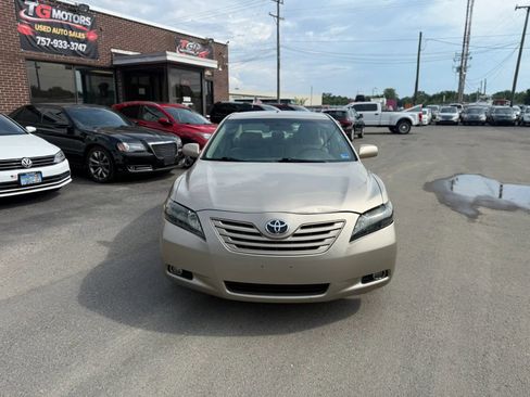 Used 2009 Toyota Camry XLE FWD image 6