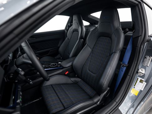 Certified 2025 Porsche 911 Carrera T image 5